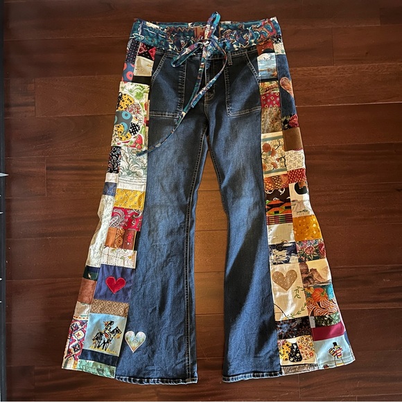 Harper jeans bellbottom patchwork phish llama donuts hippie shakedown patchpixie - Picture 11 of 11